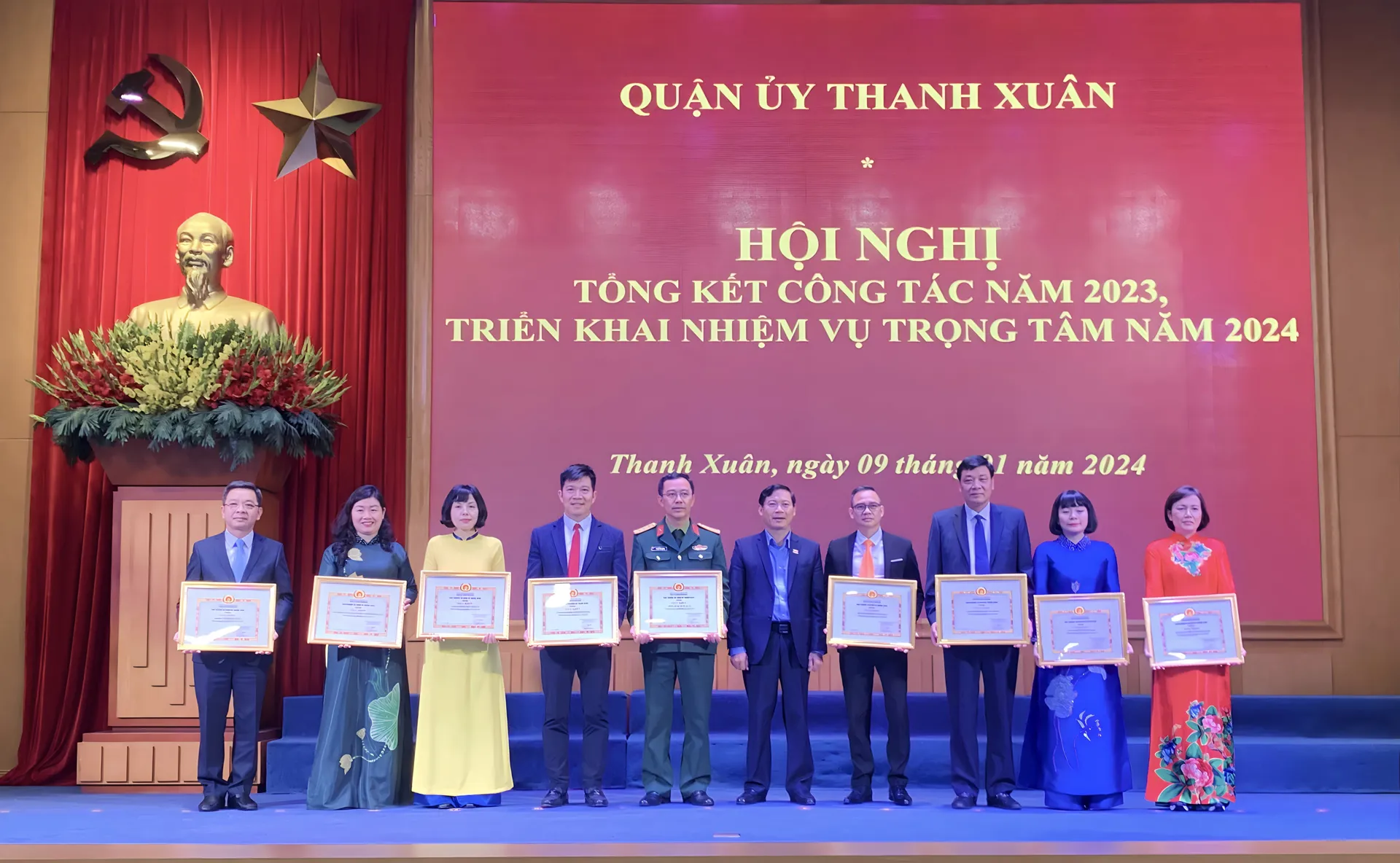 Quận Thanh Xuân: Siết chặt kỷ cương, nâng cao trách nhiệm trong thực thi công vụ
