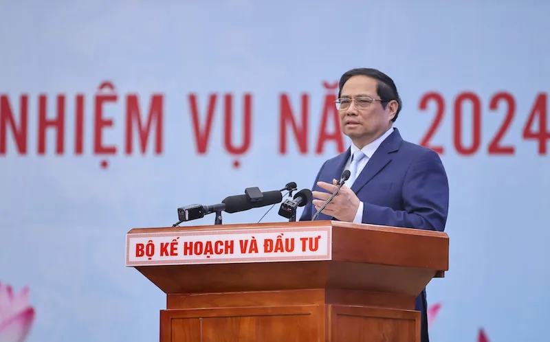 Thủ tướng: Không chủ quan lơ là, làm việc tích cực hiệu quả hơn