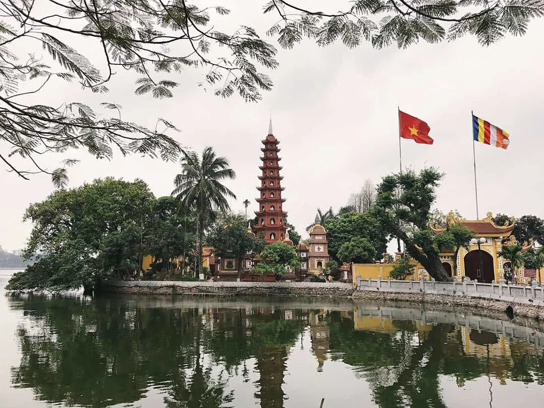 Tây Hồ và tư tưởng của lời thề Trung Hiếu trong xây dựng phát triển