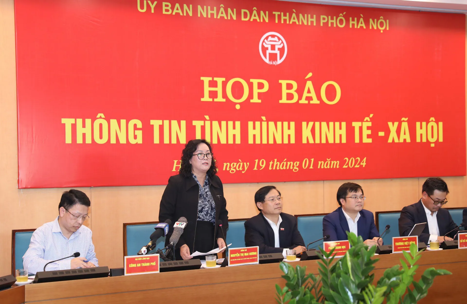 Sở TT&TT Hà Nội nói về vụ Tiktoker bị đuổi khỏi quán phở vì ngồi xe lăn