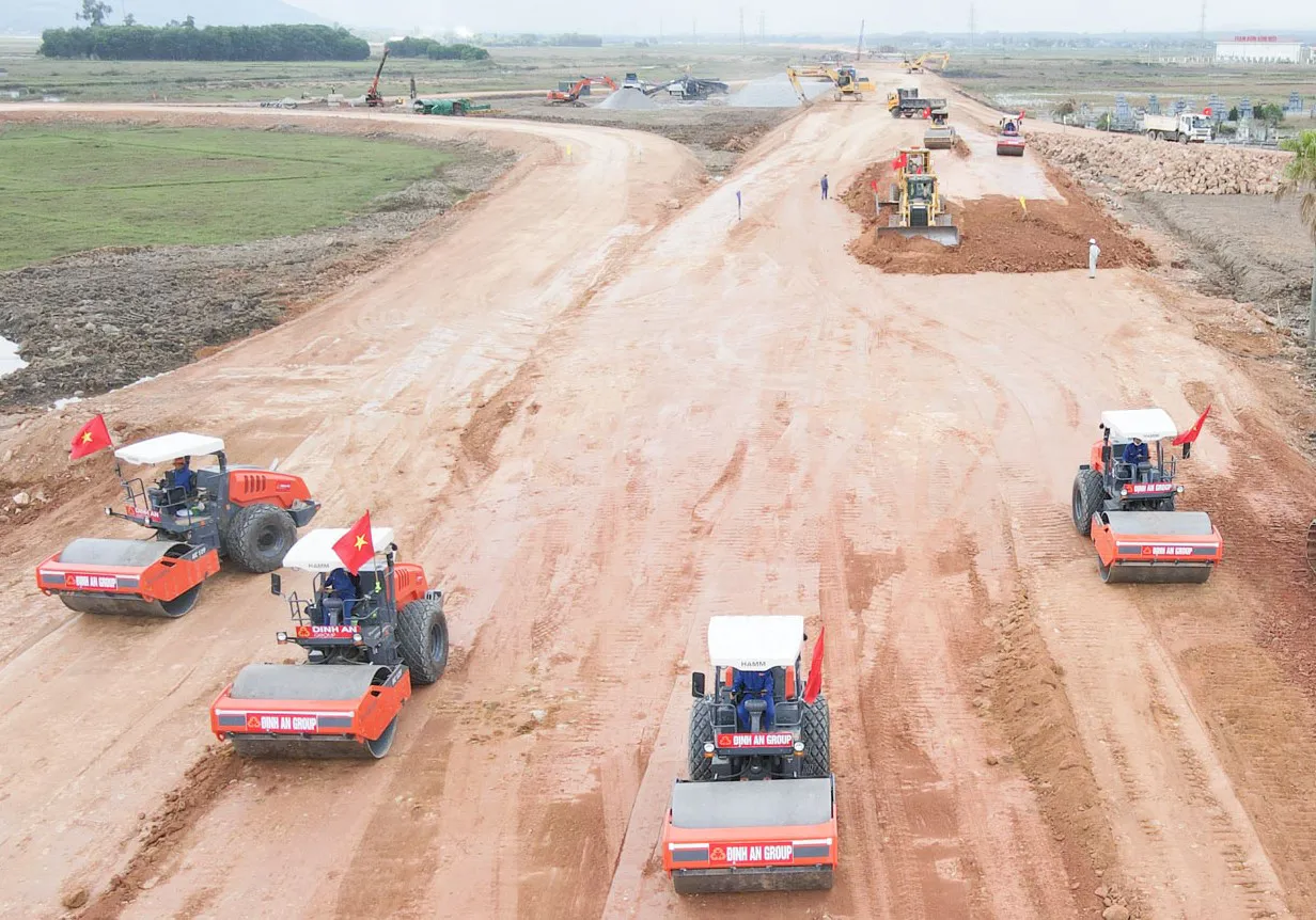 Bộ Giao thông liệu có đảm bảo mục tiêu "bứt phá" hạ tầng cao tốc?