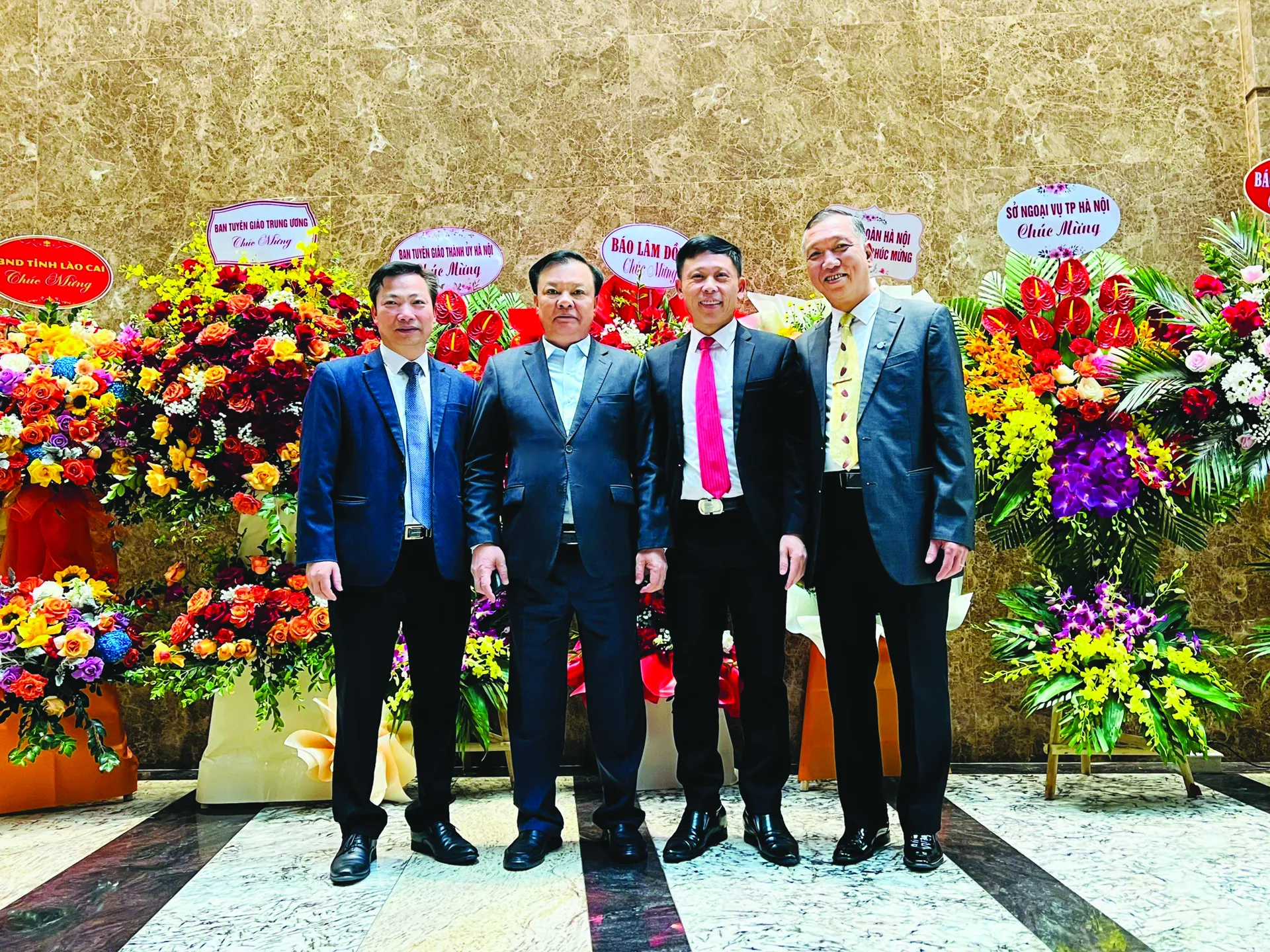 Nắm bắt cơ hội, tiên phong chuyển đổi số