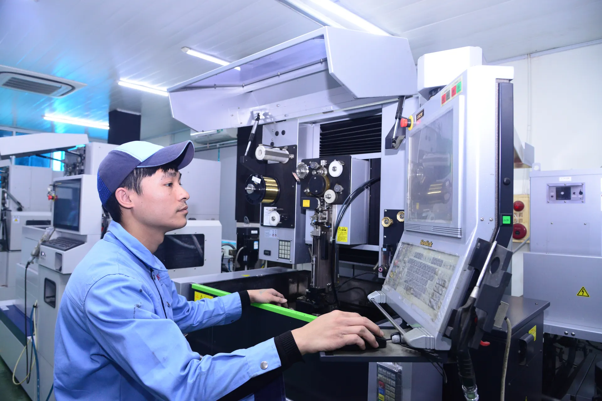 Kinh tế Thủ đô vượt khó, tạo đà tăng tốc 