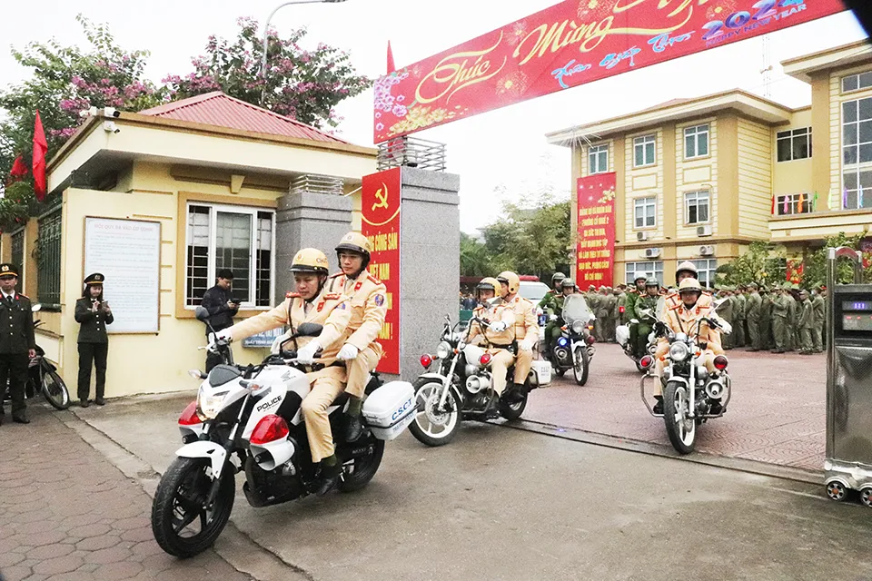 Phát động ra quân mô hình điểm “Giao thông Bắc Từ Liêm an toàn, thông suốt”