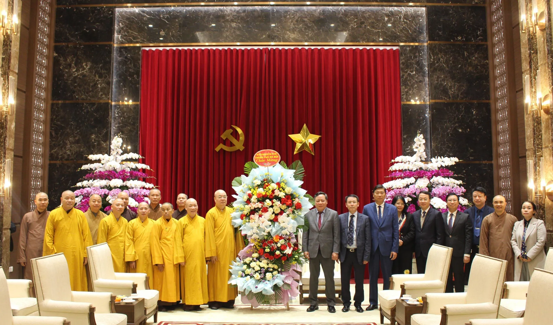 Giáo hội Phật giáo Việt Nam thăm, chúc Tết Thành ủy Hà Nội