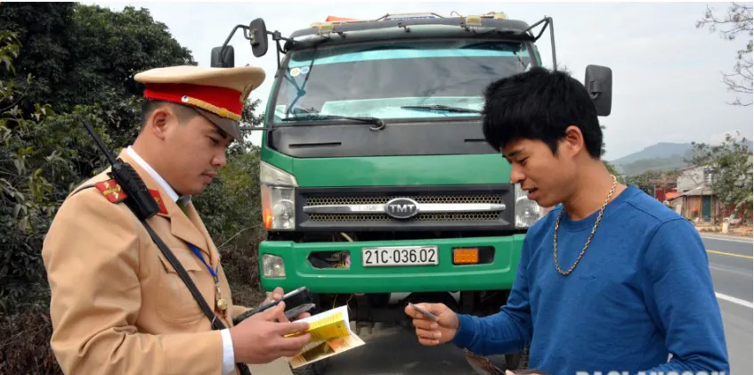 Tăng cường đảm bảo an toàn giao thông dịp Tết Nguyên đán Giáp Thìn