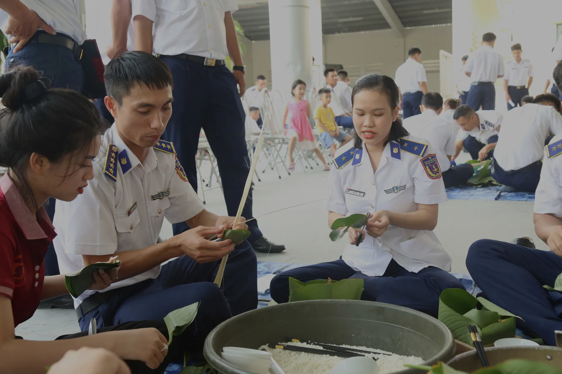 Cảnh sát biển vùng 4 thi gói bánh chưng, Hải đội Dân quân gói bánh tét