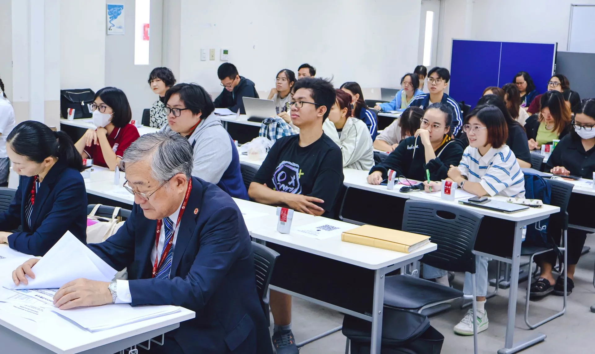 6 tiêu chuẩn mới về Chuẩn cơ sở giáo dục đại học
