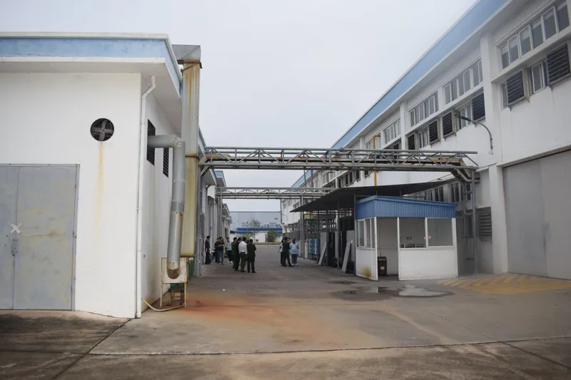 Quảng Ninh: Nguyên nhân 61 công nhân công ty VEGA BALLS nhập viện