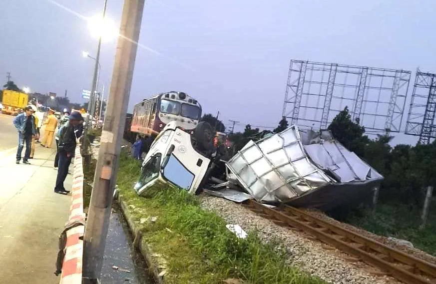 Tai nạn giao thông mới nhất 7/3/2024: Từ viện về, hai mẹ con bị tông chết