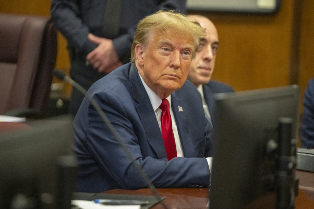 Tòa bác yêu cầu trì hoãn bồi thường với tội phỉ báng của ông Trump