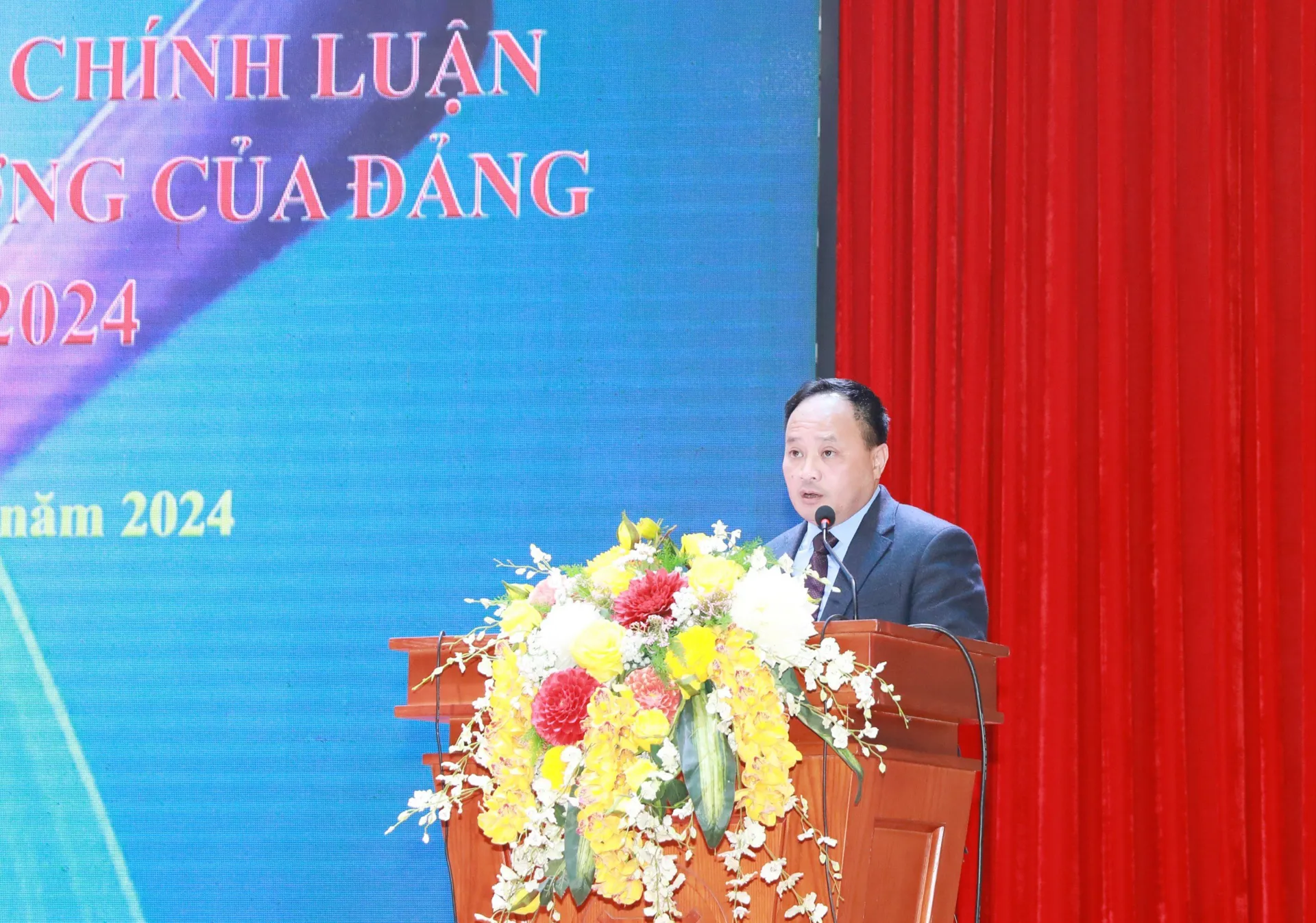 Triển khai cuộc thi chính luận về bảo vệ nền tảng tư tưởng của Đảng