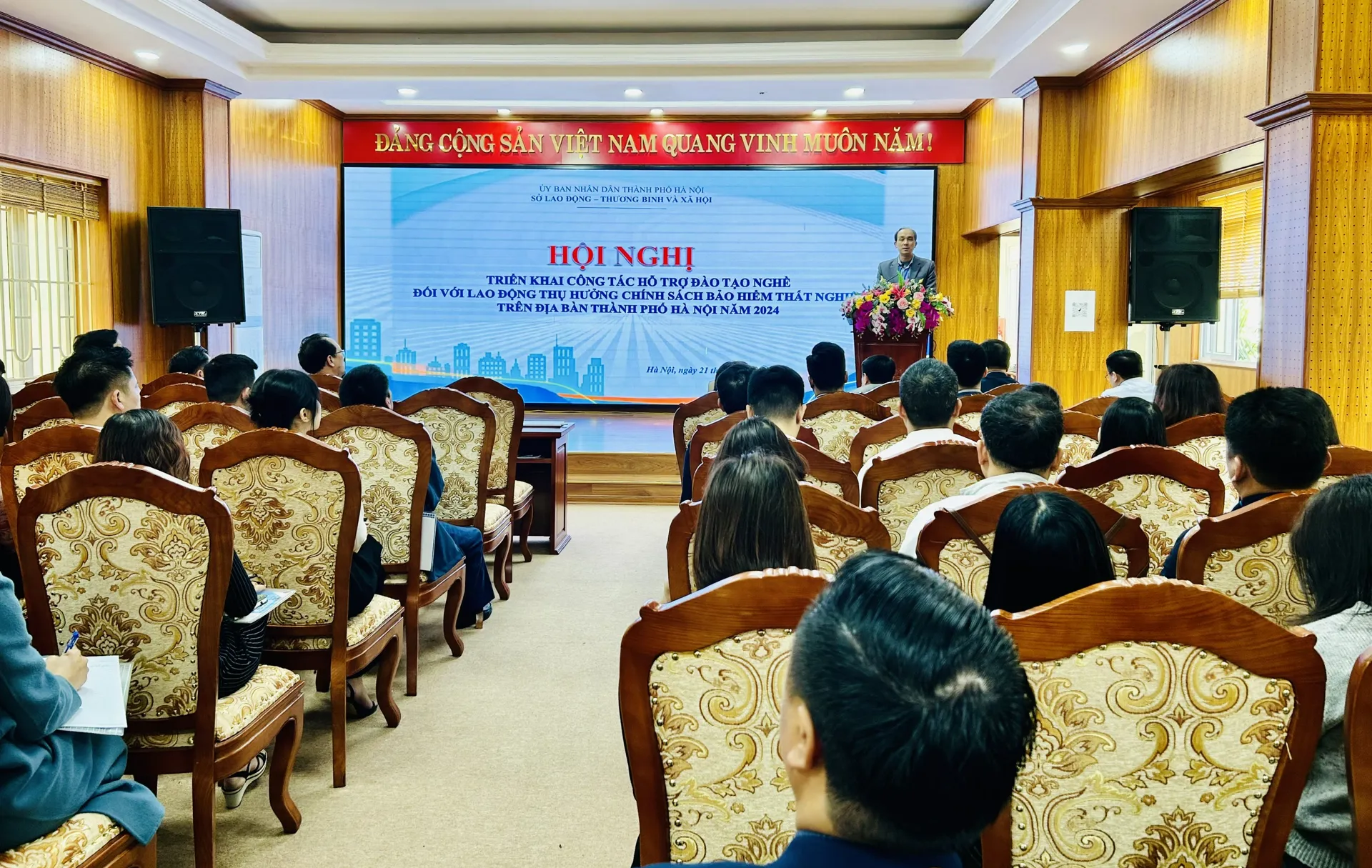 Hà Nội: Tìm giải pháp tăng số người hưởng trợ cấp thất nghiệp được học nghề