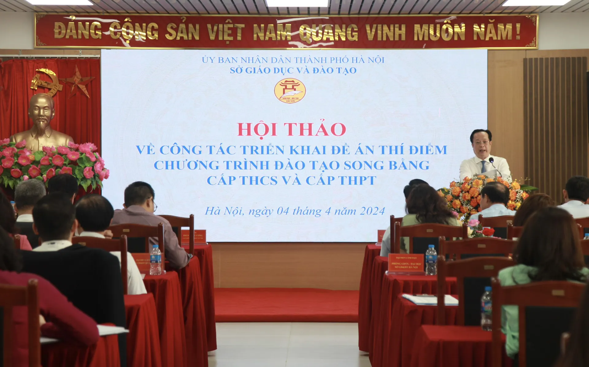 Nhiều minh chứng khẳng định tính đúng đắn của chương trình đào tạo song bằng