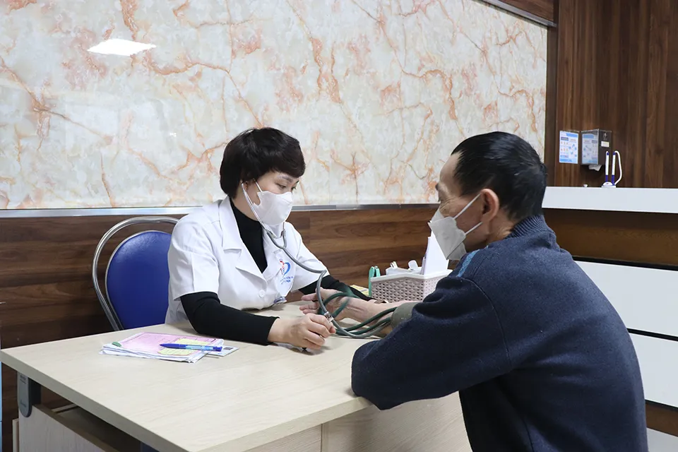 Gia tăng chi phí khám, chữa bệnh bảo hiểm y tế