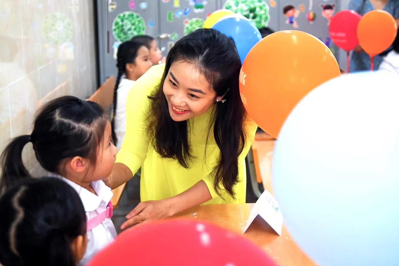 Lương và phụ cấp ưu đãi nghề của nhà giáo chưa đủ đảm bảo mức sống