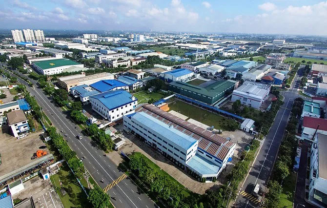 Chữa bệnh “lỗi thời” cho các khu công nghiệp