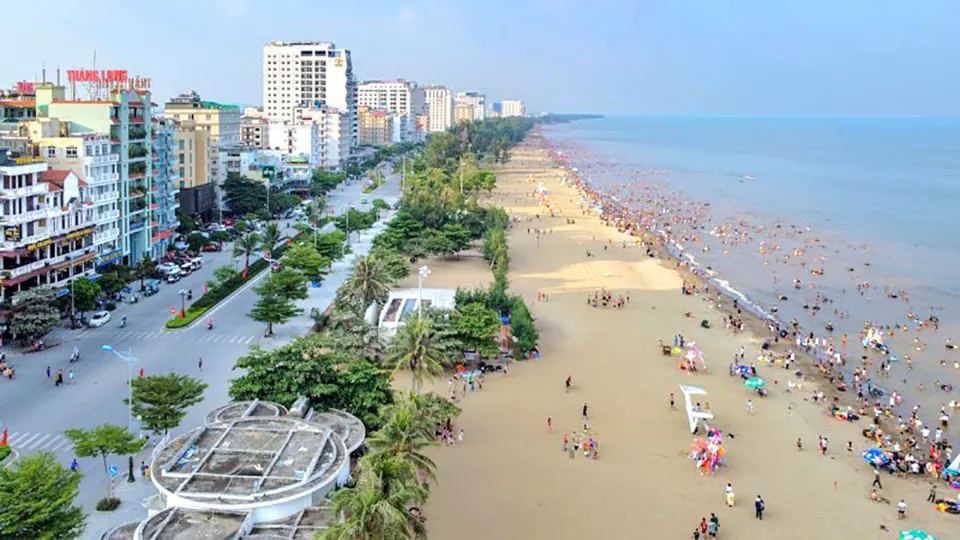 Thanh Hoá: công bố lịch khai trương lễ hội du lịch biển năm 2024