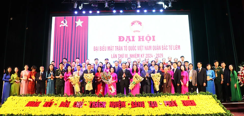 Bà Văn Thúy Hoa tái đắc cử Chủ tịch Ủy ban MTTQ quận Bắc Từ Liêm