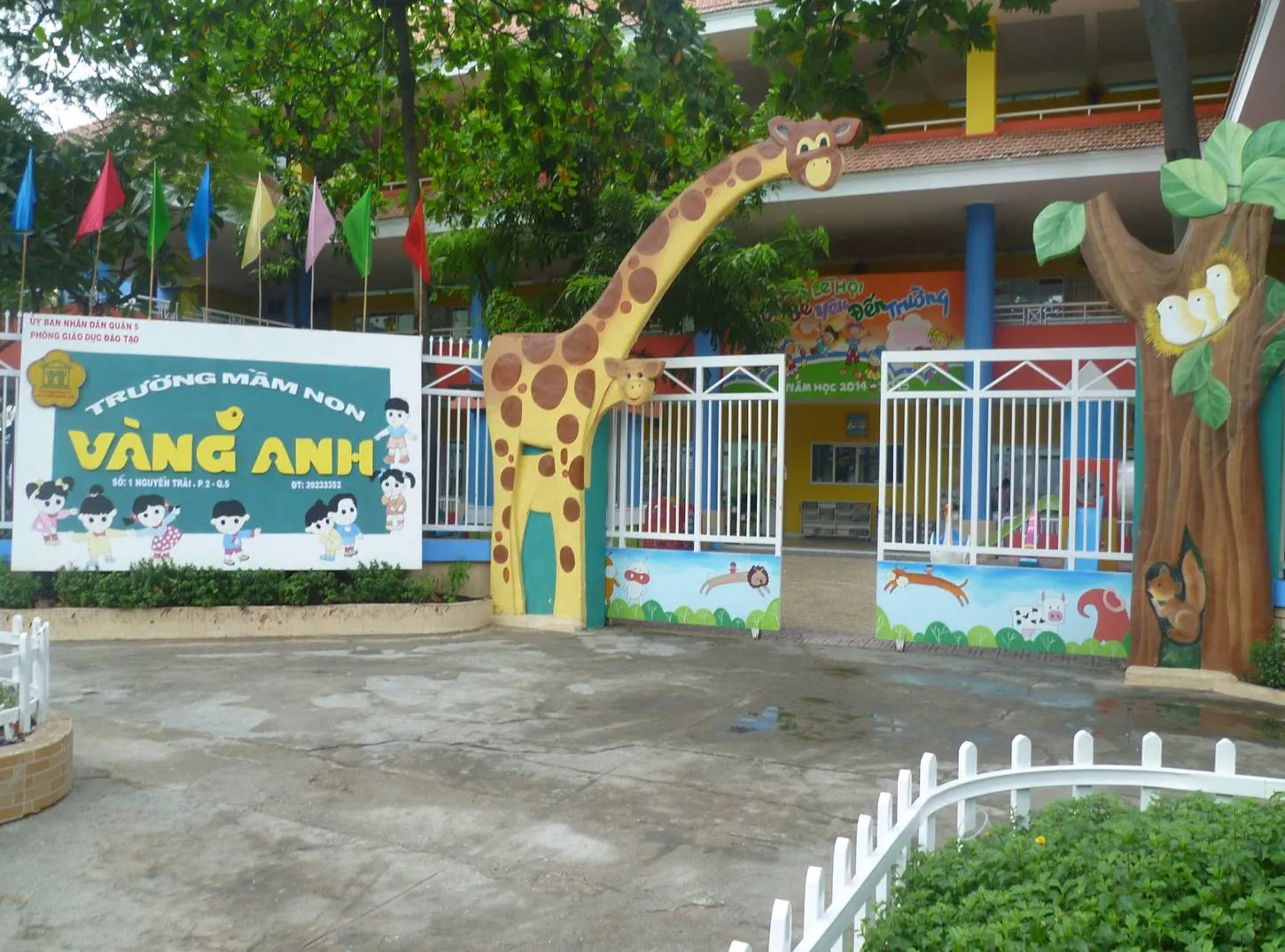Thành phố Hồ Chí Minh: một trường mầm non công lập tăng học phí gấp đôi