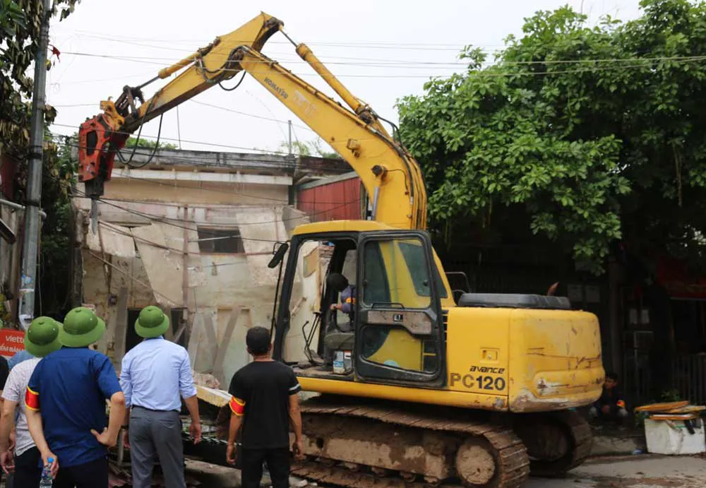 Cưỡng chế thu hồi đất Dự án Trạm bơm tiêu Yên Nghĩa