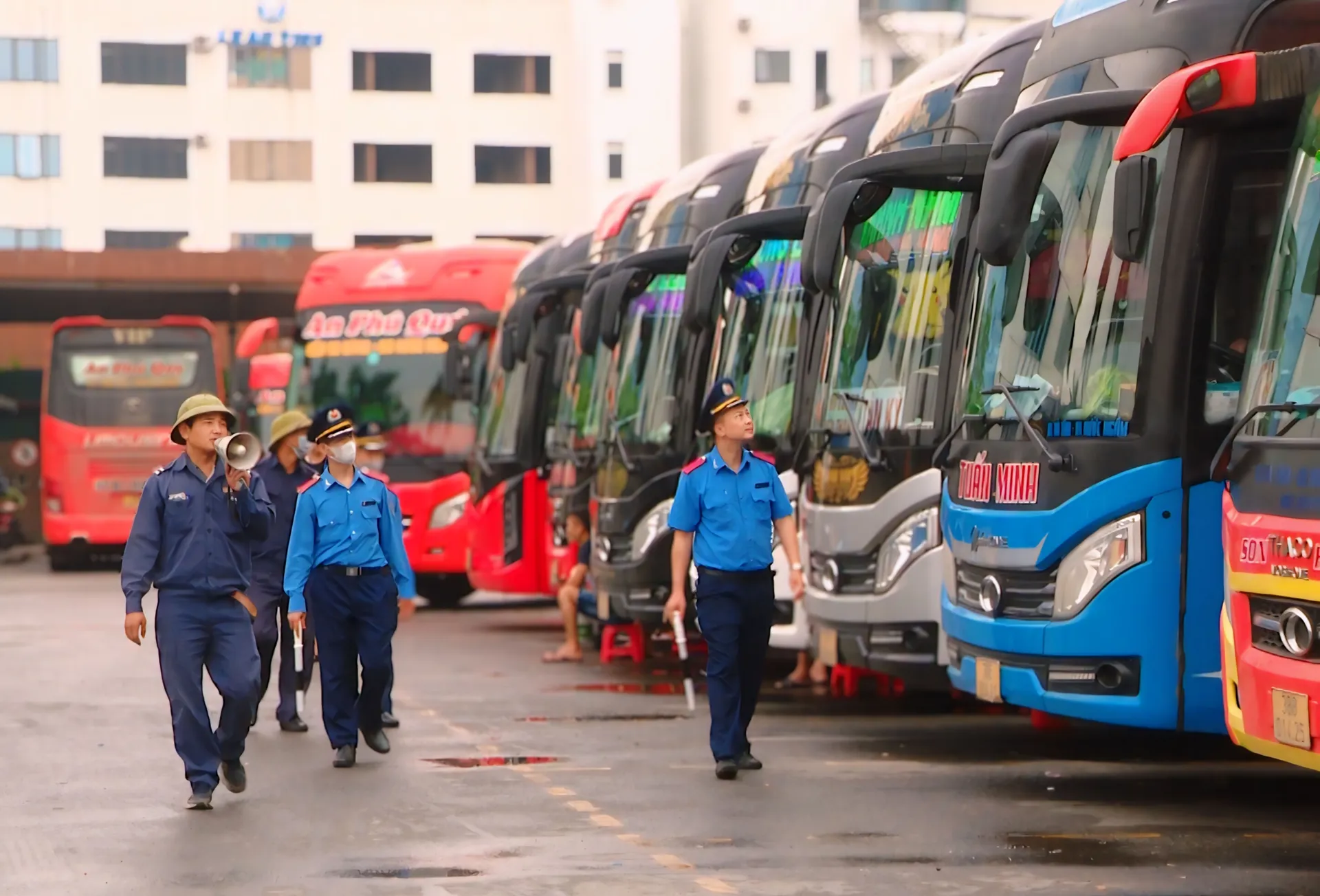 Siết chặt quản lý xe khách dịp nghỉ Lễ 30/4 -1/5
