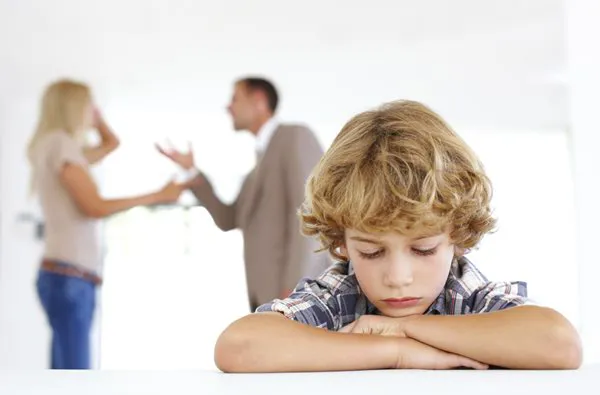 Thuận tình ly hôn không vướng mắc con cái, tài sản, nộp đơn ở đâu?