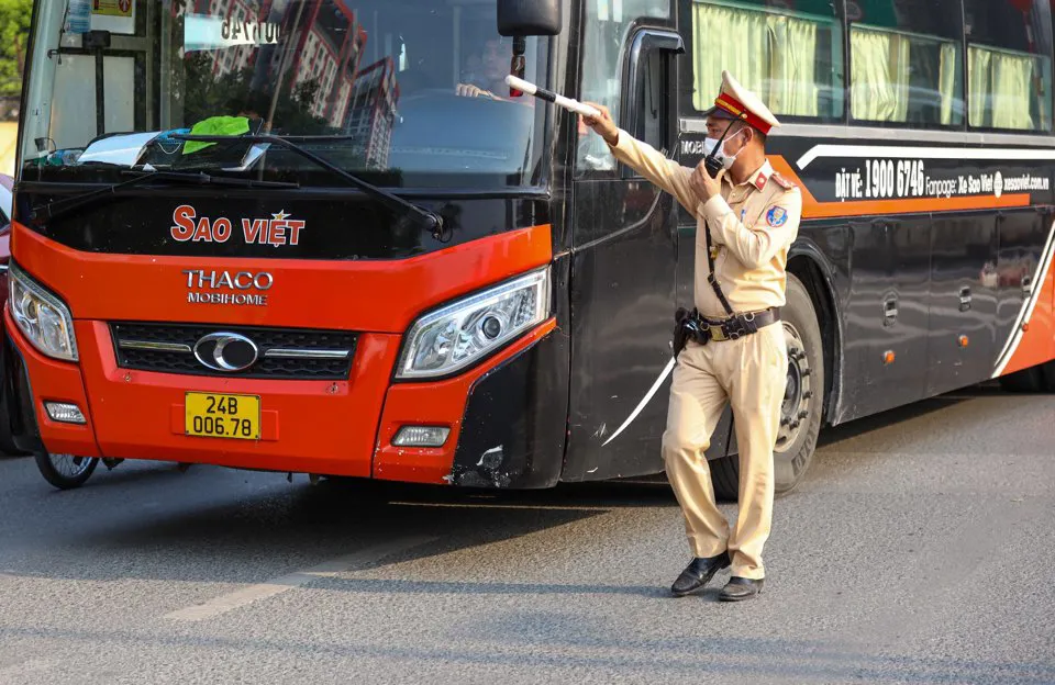 Ngày thứ 4 của kỳ nghỉ lễ: Xử lý 4.390 vi phạm nồng độ cồn