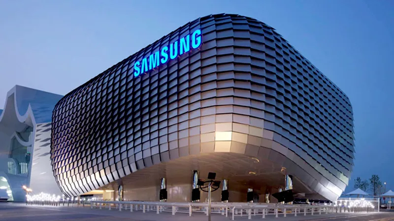 Samsung lấy lại ngôi vương smartphone