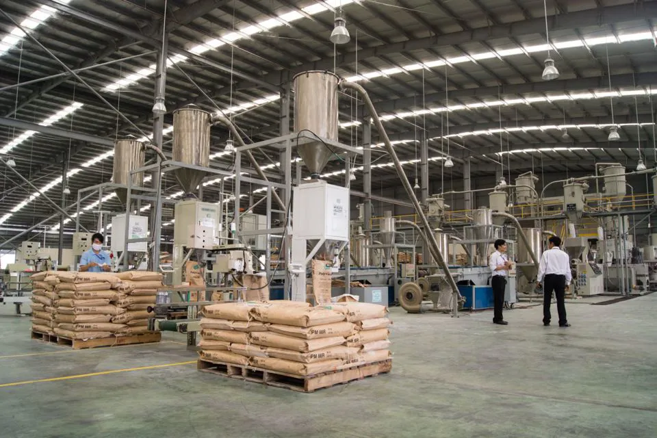 Đầu tư công thúc đẩy tiêu thụ ngành xi măng