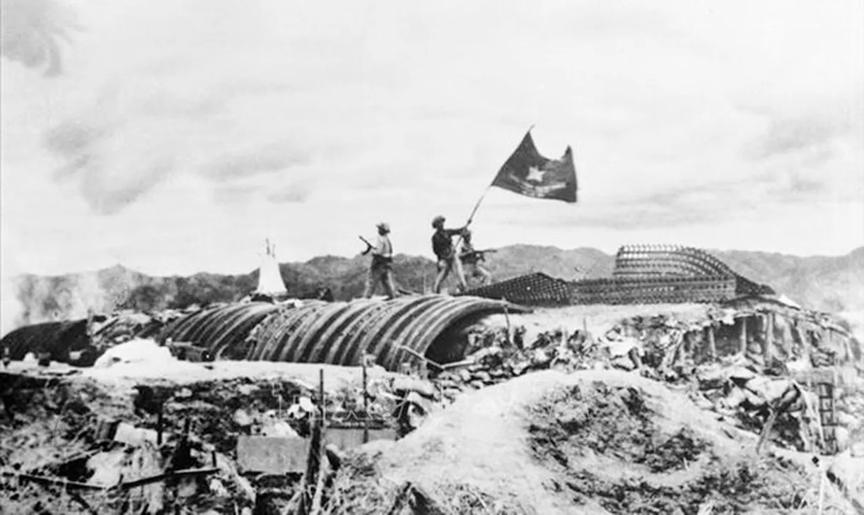 Phát hành bộ tem kỷ niệm 70 năm Chiến thắng Điện Biên Phủ