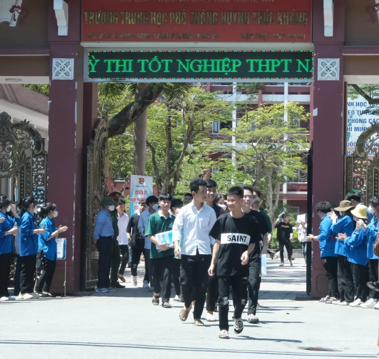 Không ngăn cấm học sinh lớp 9 đăng ký dự thi khi đủ điều kiện