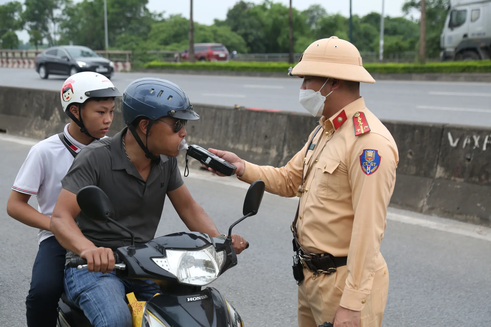 Trừ điểm giấy phép lái xe: tạo sức răn đe tránh nhờn luật