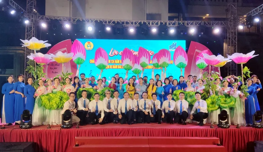"Lời ca dâng Bác" - Âm vang tự hào từ trái tim May 10