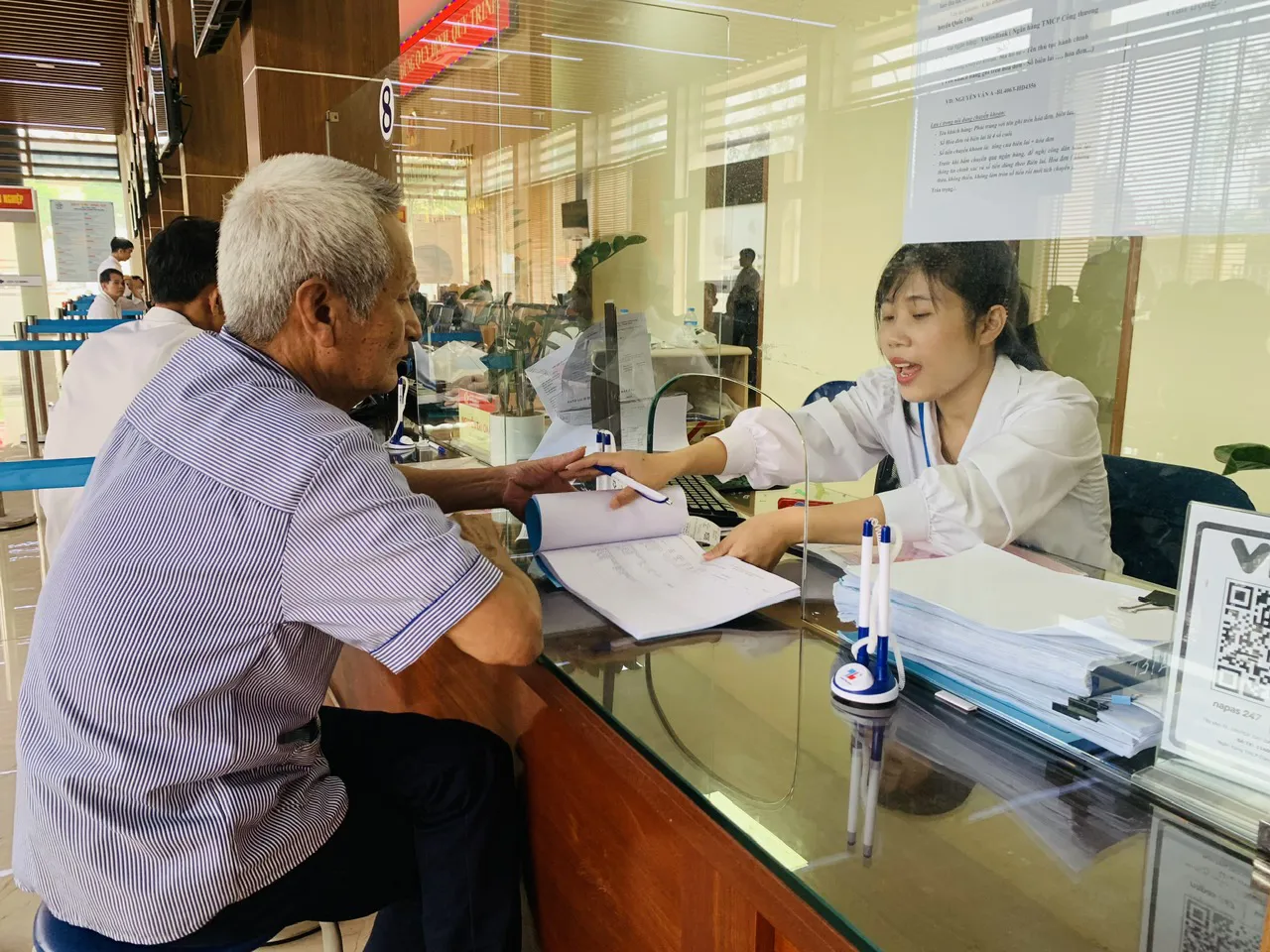 Huyện Quốc Oai: chuyển đổi số gắn với cải cách hành chính