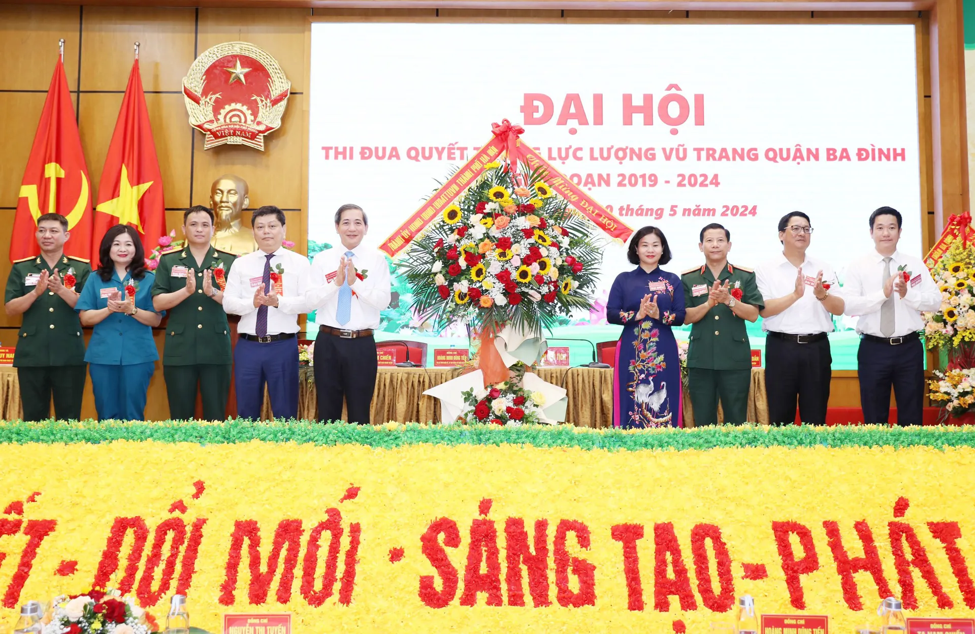 Quận Ba Đình biểu dương các tập thể, cá nhân phong trào thi đua quyết thắng