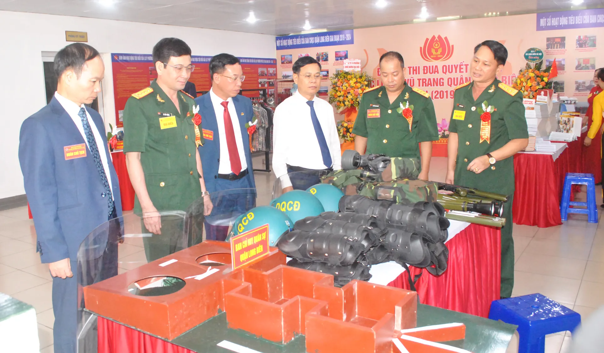 Chuyển biến tích cực từ phong trào thi đua quyết thắng của quận Long Biên