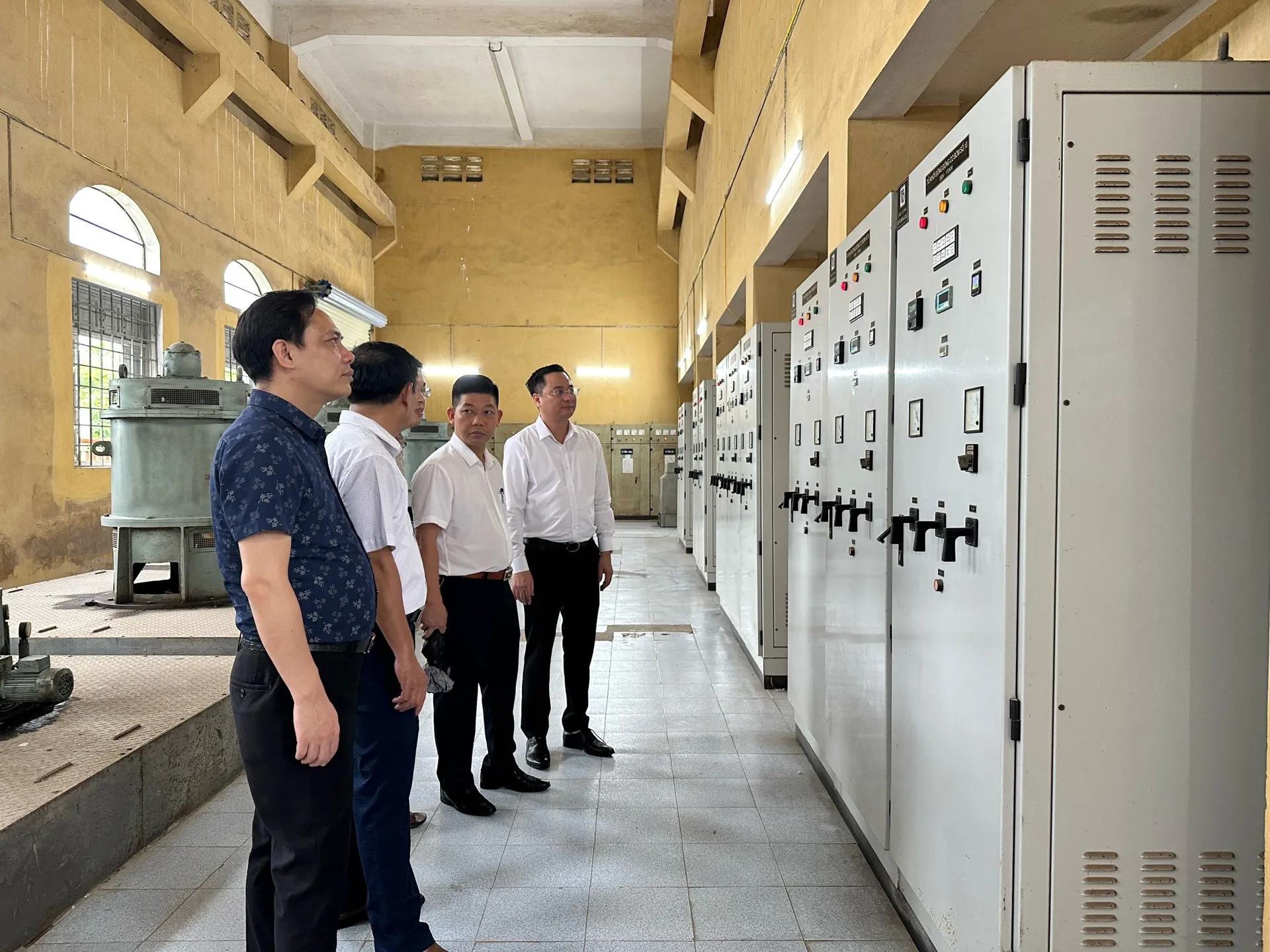 Thanh Oai đề xuất thành phố đầu tư cải tạo 2 trạm bơm xuống cấp