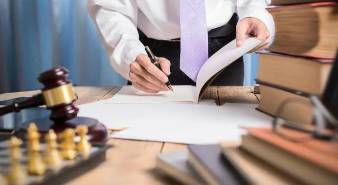 Phân công cơ quan soạn thảo, thời hạn trình một số dự án luật, pháp lệnh