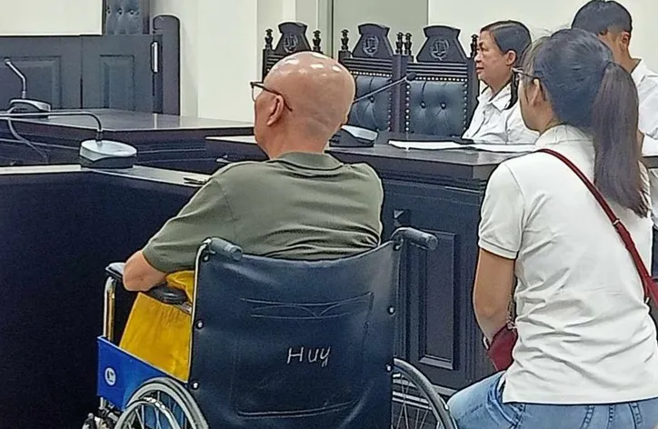 Người đàn ông "nổ" có quen lãnh đạo thành phố để lừa gần 2 tỷ đồng