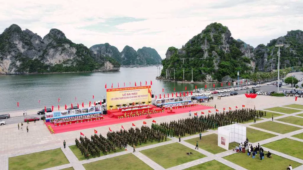 Quảng Ninh: ra mắt lực lượng tham gia bảo vệ ANTT