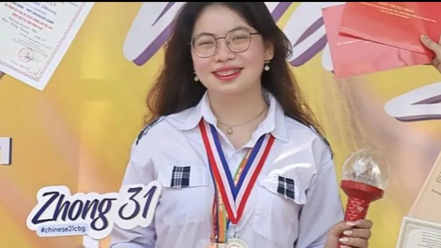 Nữ sinh Bắc Giang giành học bổng toàn phần của Đại học Thanh Hoa