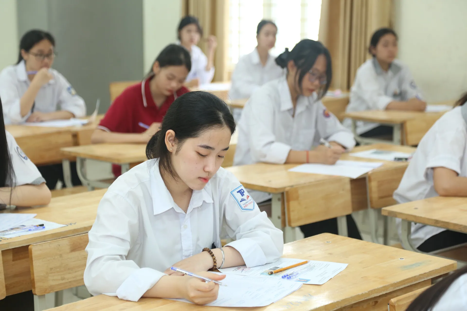 Bộ GD&ĐT công bố đáp án, thang điểm toàn bộ môn thi tốt nghiệp THPT 2024