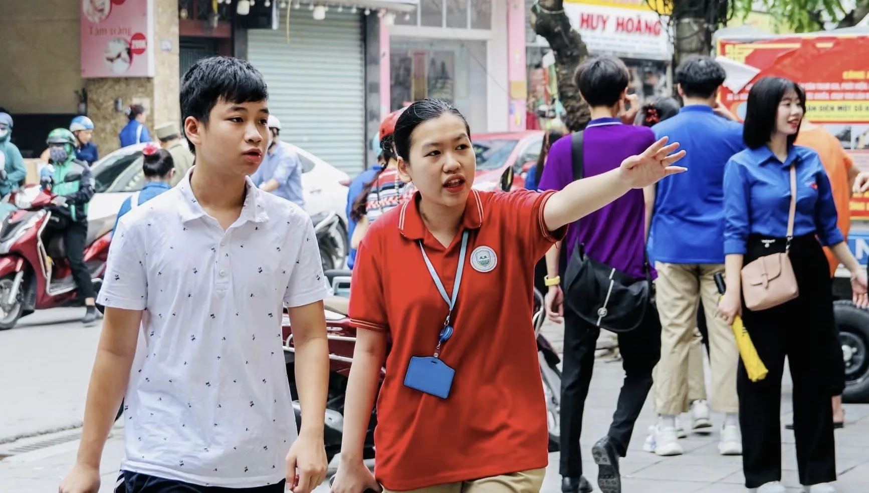 Bức tranh tổng thể điểm chuẩn lớp 10 công lập năm học 2024-2025: nhiều tích cực