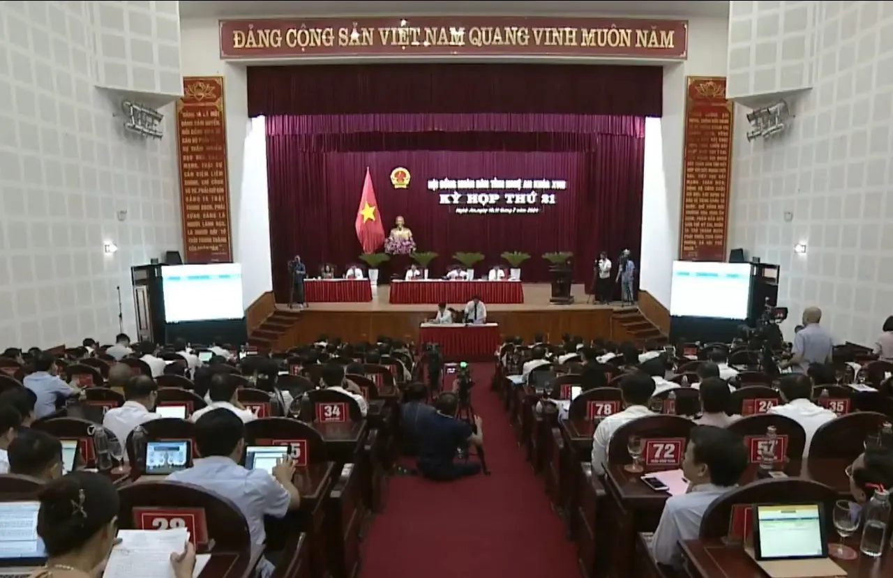 Nghệ An: xử lý hành vi “núp bóng” giới thiệu bán hàng trái quy định
