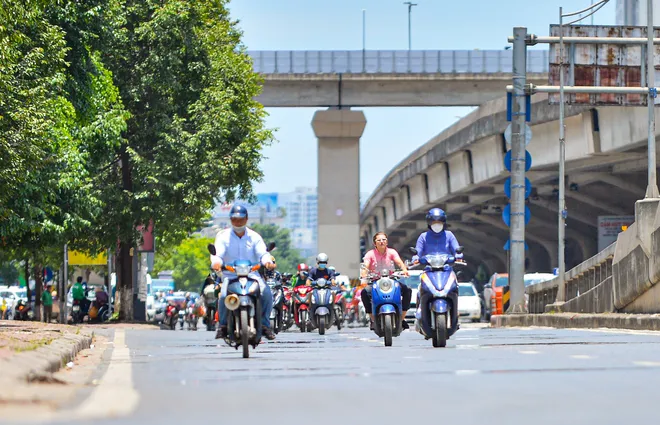 Dự báo thời tiết ngày 12/7/2024: Hà Nội nắng nóng oi bức, vượt 40 độ C