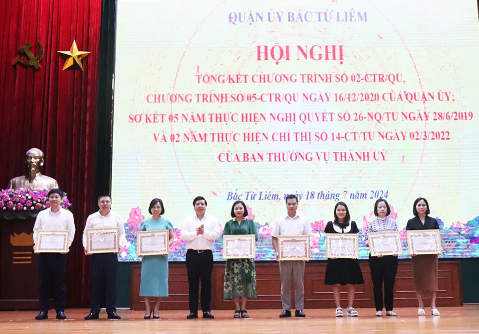 Đẩy mạnh phát triển kinh tế theo hướng đô thị sinh thái, bền vững