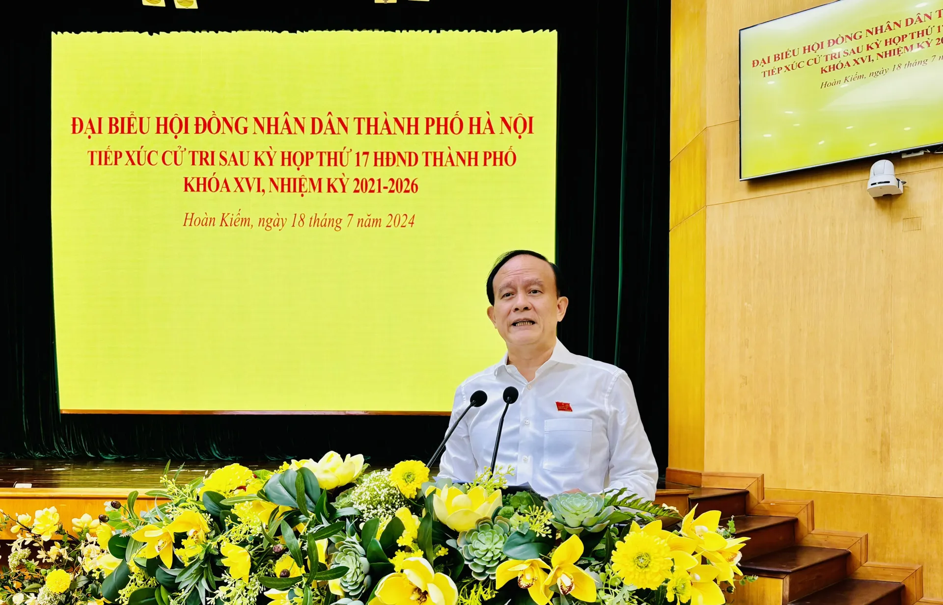Cử tri Hoàn Kiếm mong muốn khai thác, sử dụng hiệu quả bãi giữa sông Hồng