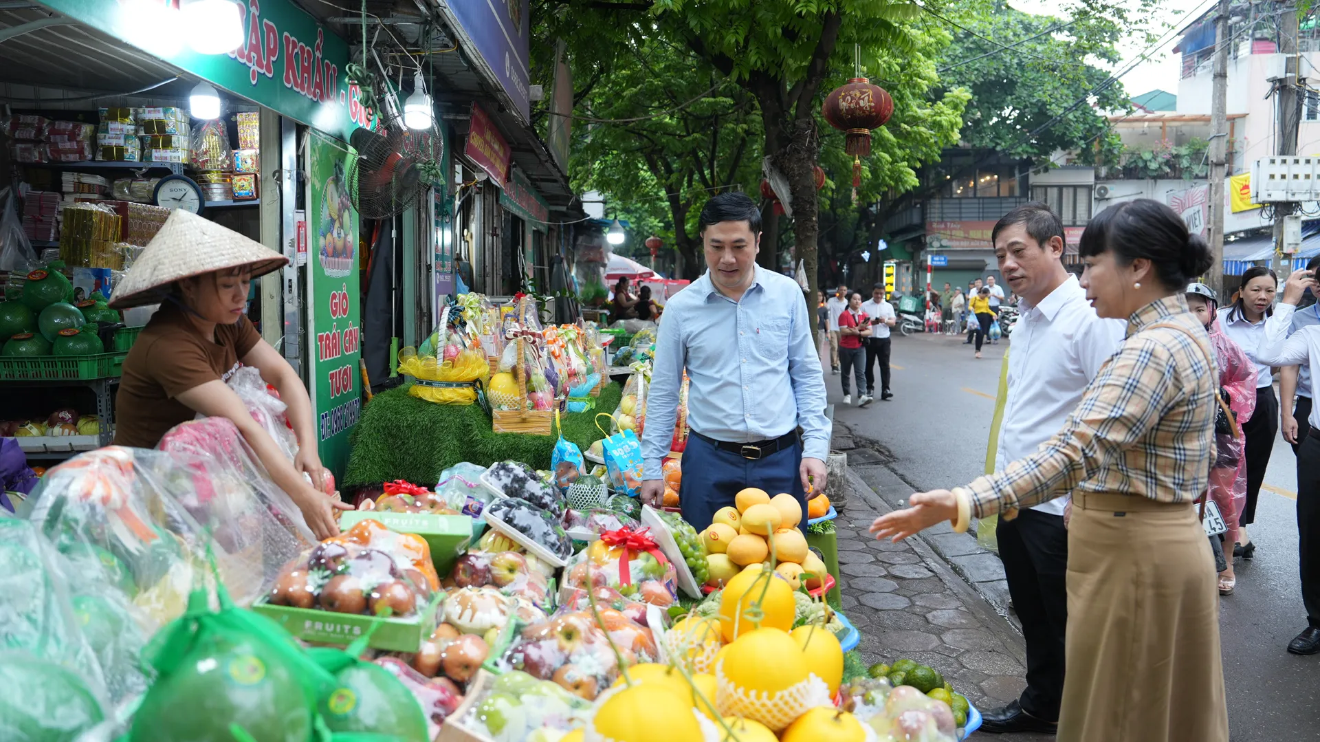 Cầu Giấy ra mắt mô hình “Chợ thông minh 4.0 - không dùng tiền mặt”