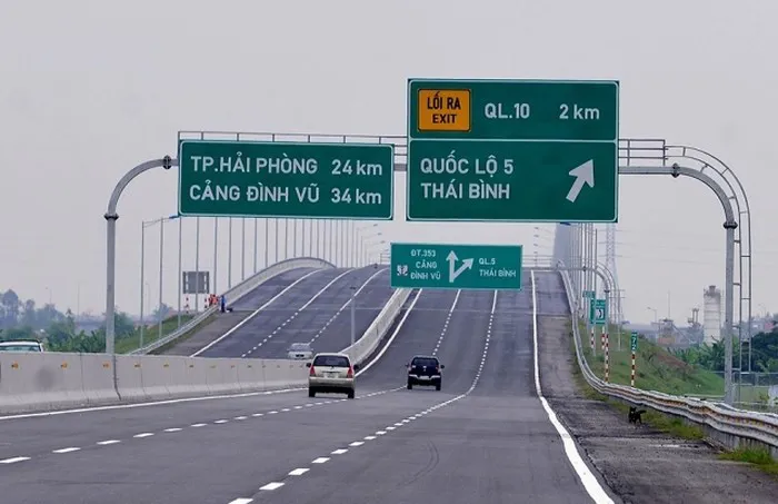 Cao tốc Hà Nội - Hải Phòng đạt 1.424,430 tỷ đồng trong 6 tháng
